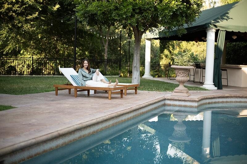 Chelsea at her Pasadena property